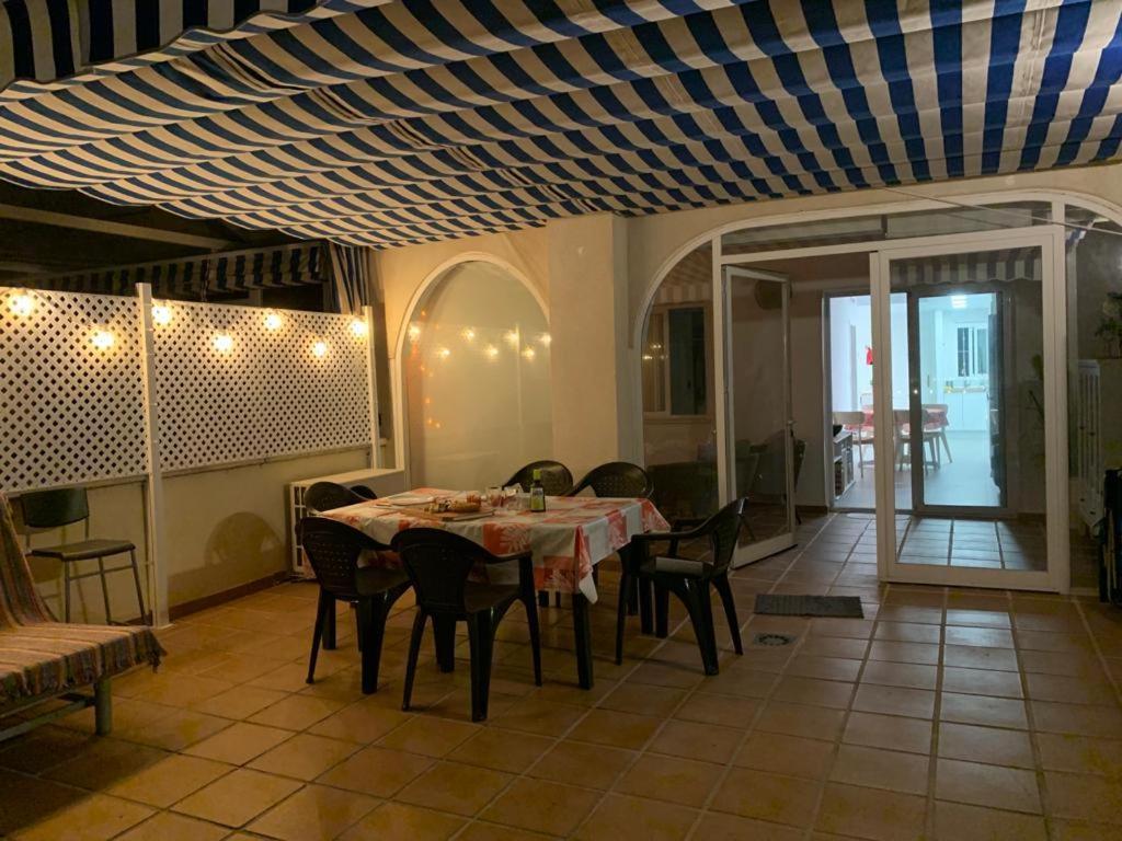 Encantador Piso Con Terraza Y Piscina Apartment Benalmádena Exterior photo